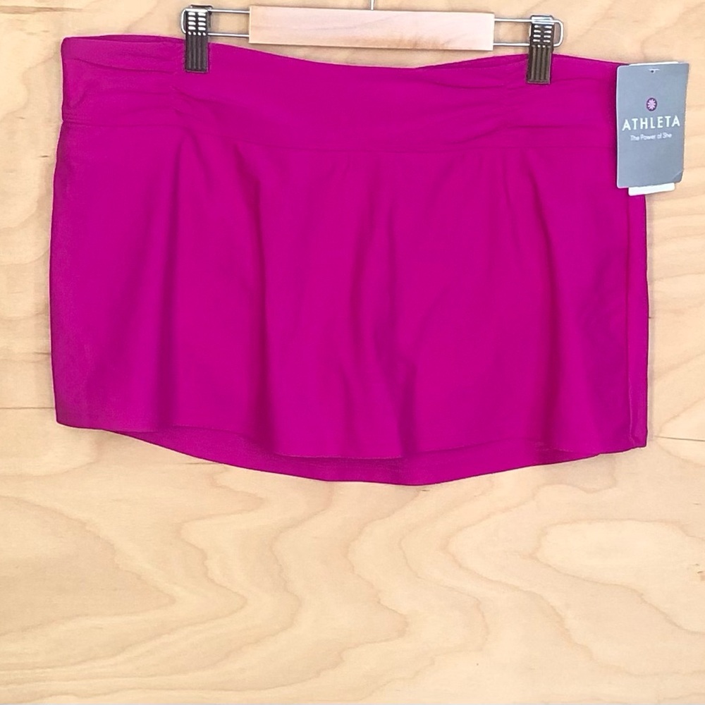 NWT Athleta Fuchsia Shirred Band Swim Skirt 2 UPF 50+ Protection Women’s Sz L.